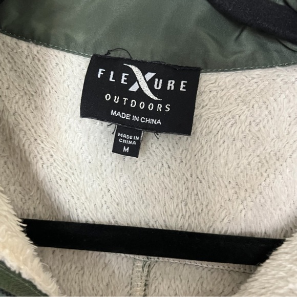 Flexure Outdoors Women, Light Jacket, Full Zip, Green, Size Medium - Picture 5 of 10